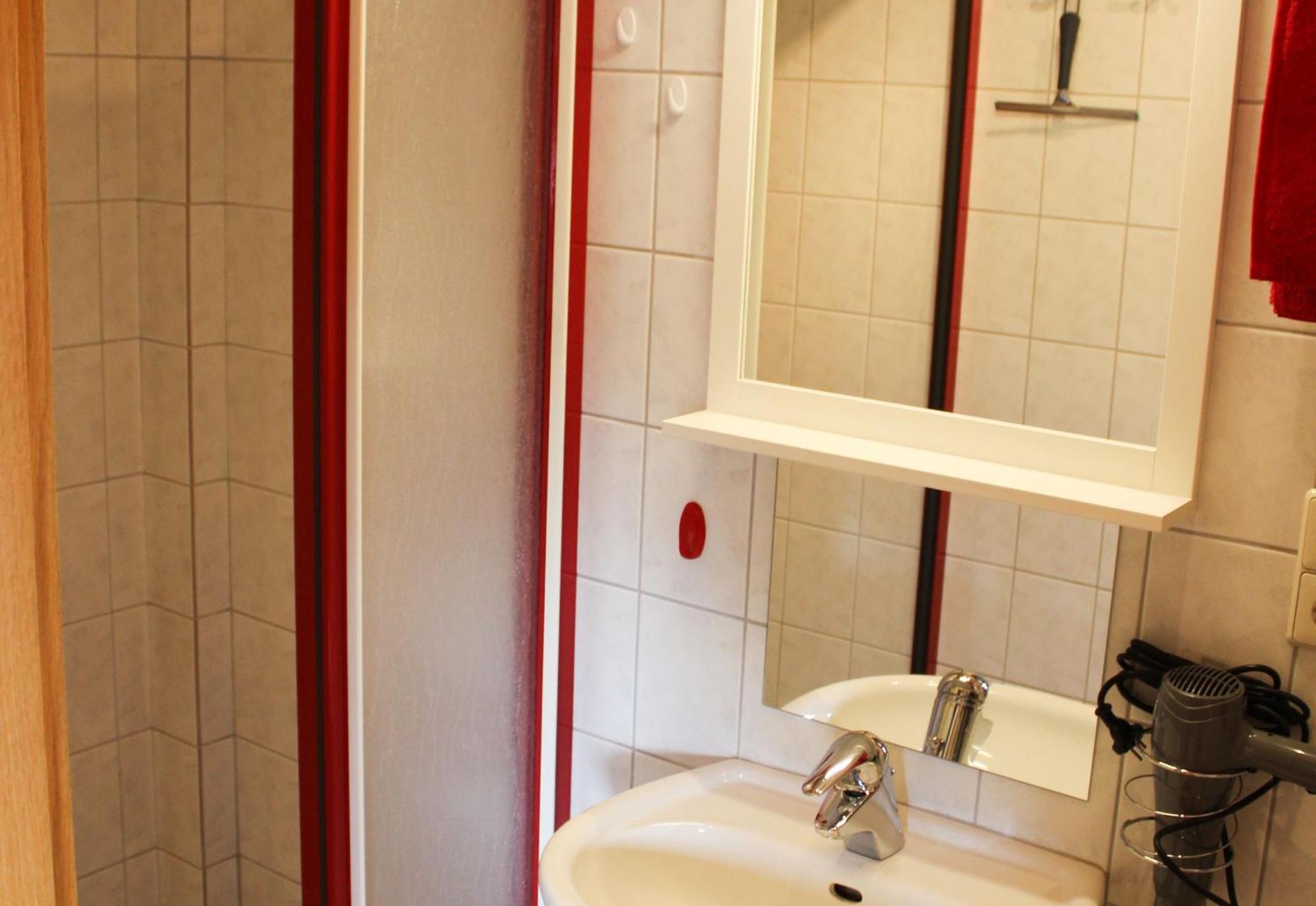Ferienwohnung Haus Am Roetenberg Grafenhausen Buitenkant foto